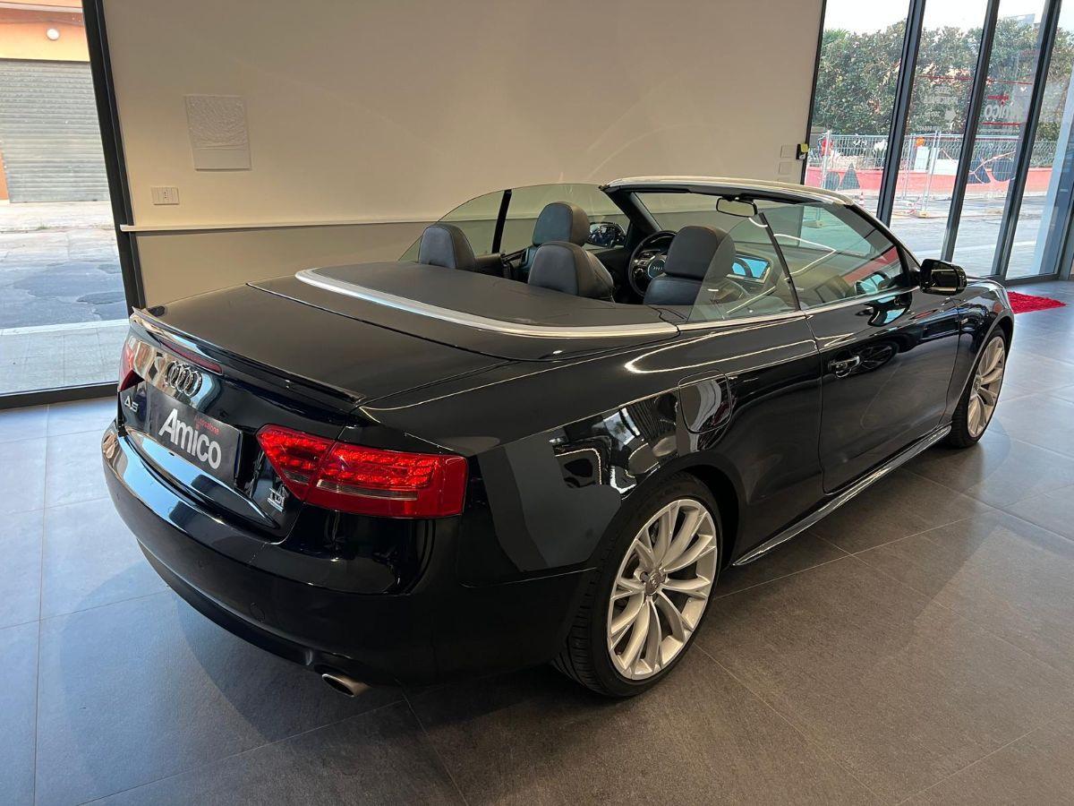 AUDI A5 Cabrio TDI Quattro S-tronic S-line