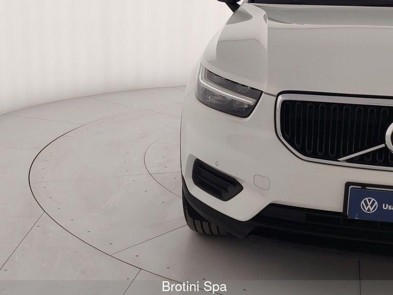 Volvo XC40 T2 Momentum Core