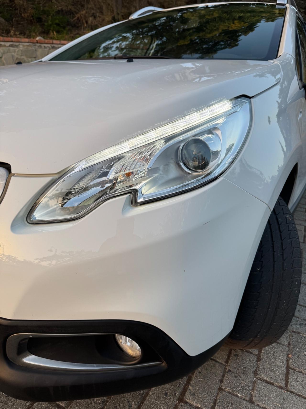 Peugeot 2008 1.6 e-HDi 92Cv Urban Cross 2014