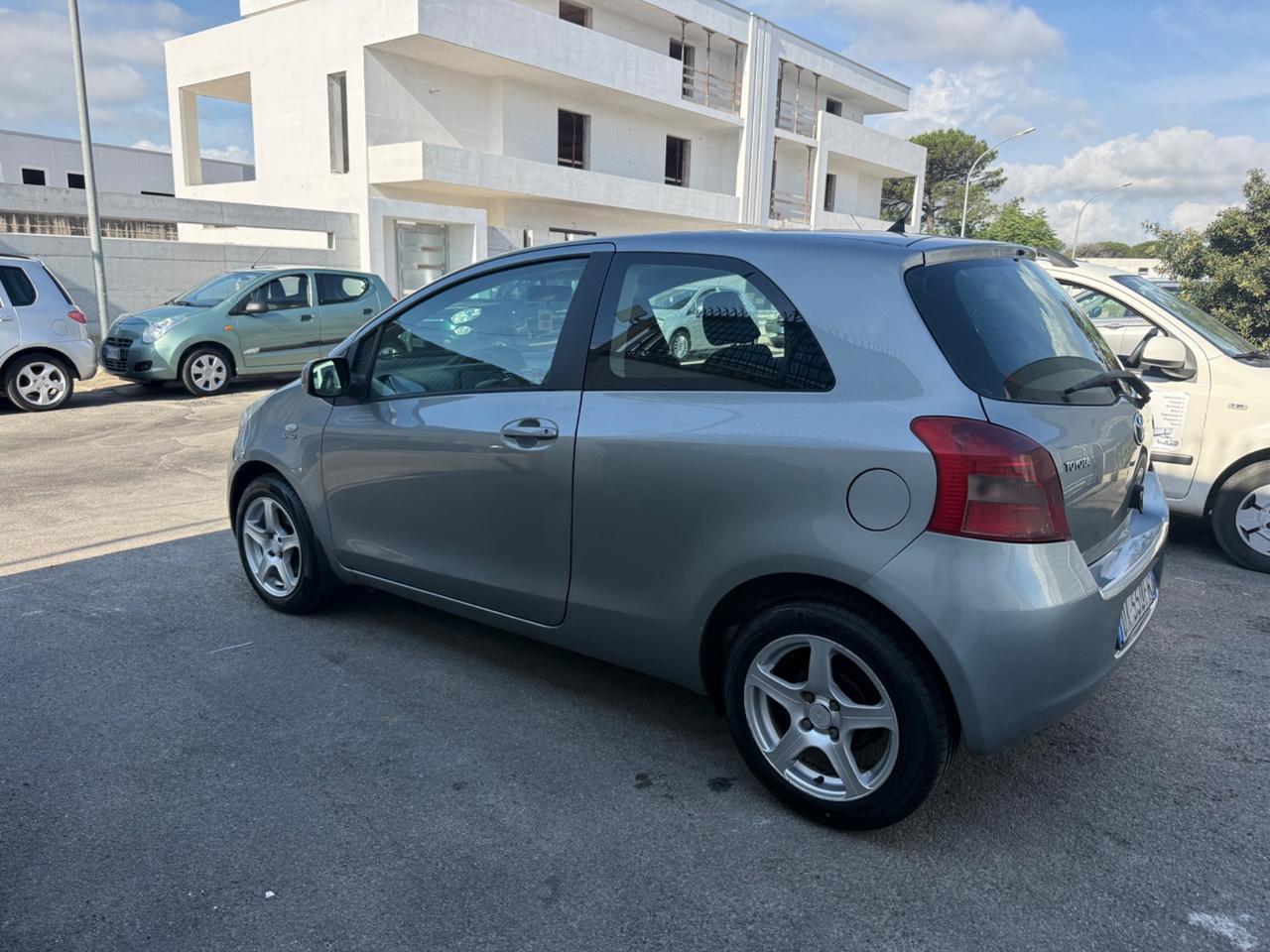 Toyota Yaris 1.4 Diesel Automatica