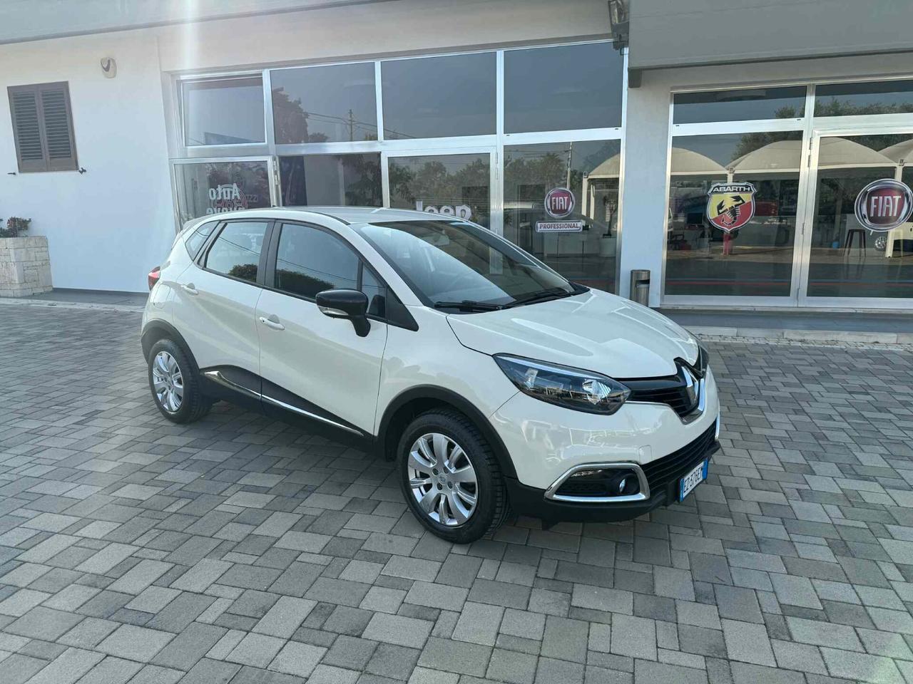 Renault Captur 0.9 TCe 12V 90 CV Start&Stop Live