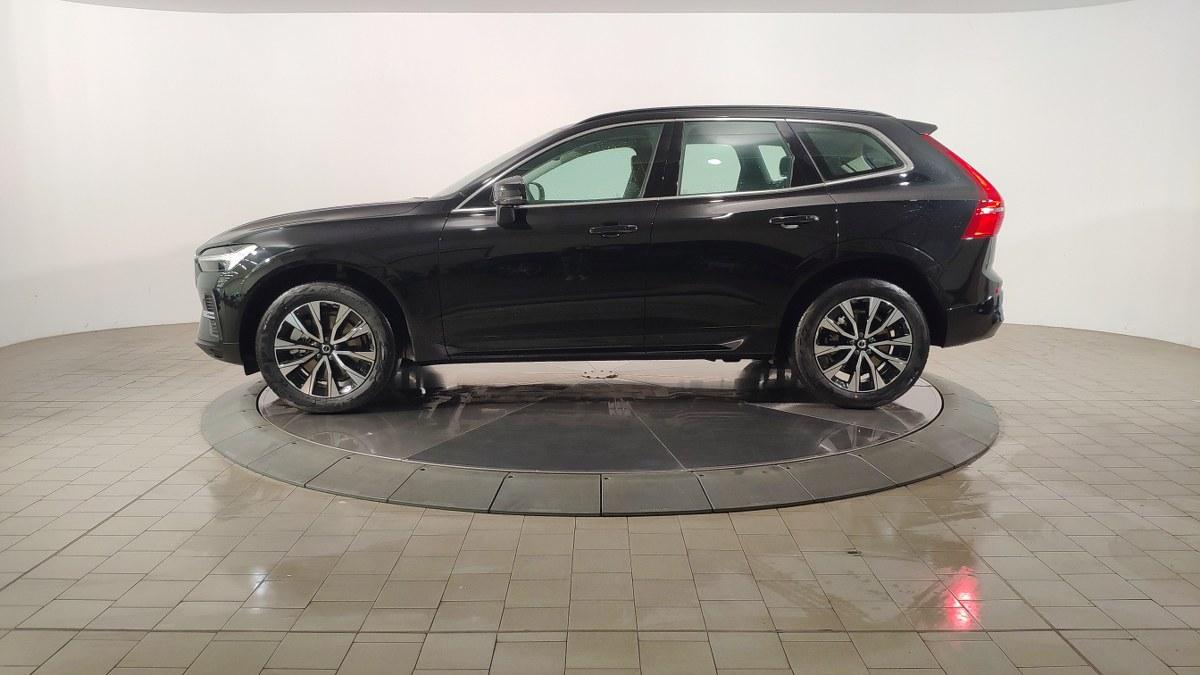 VOLVO Xc60 B4 Mild Hybrid (D) Automatico Core N-1