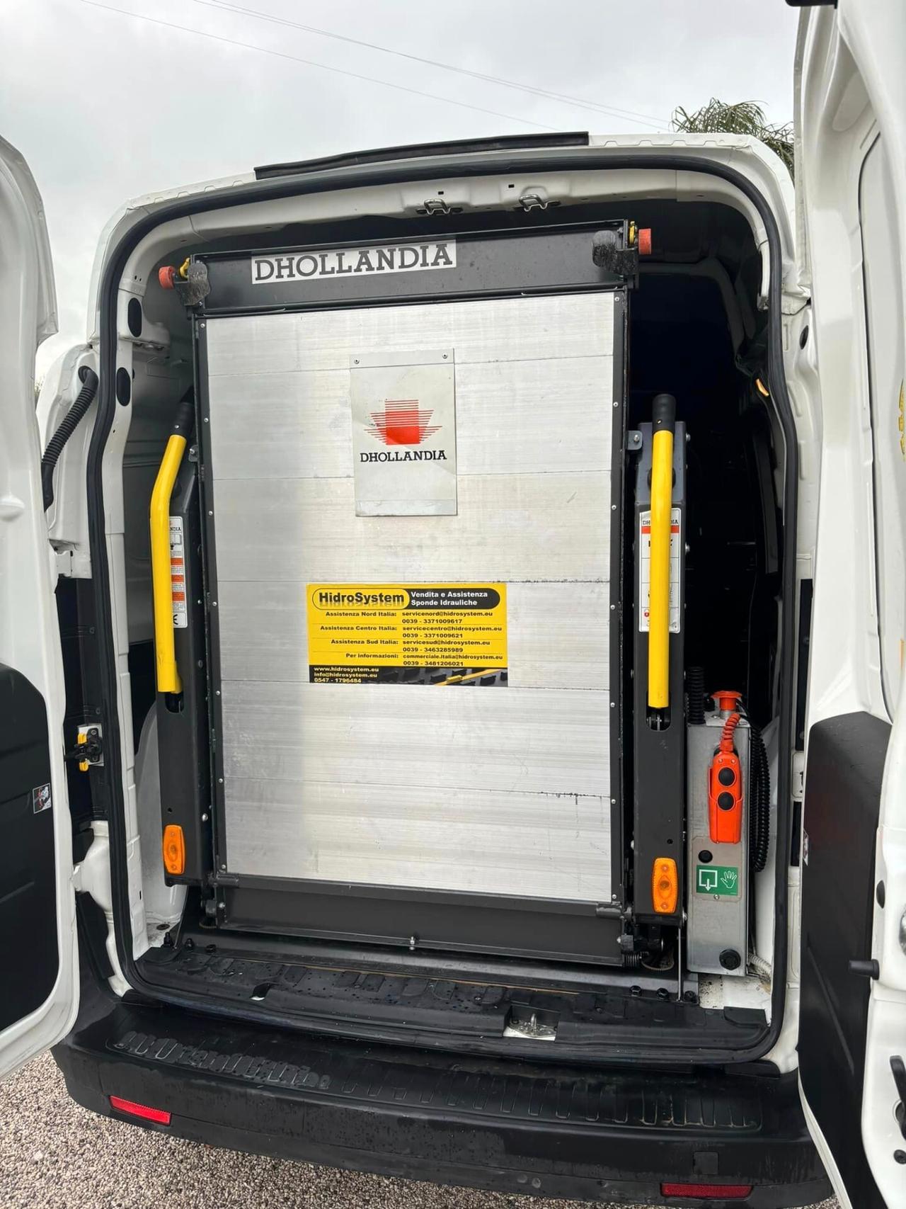 Fiat Doblò Tetto Alto con SPONDA CARICATRICE