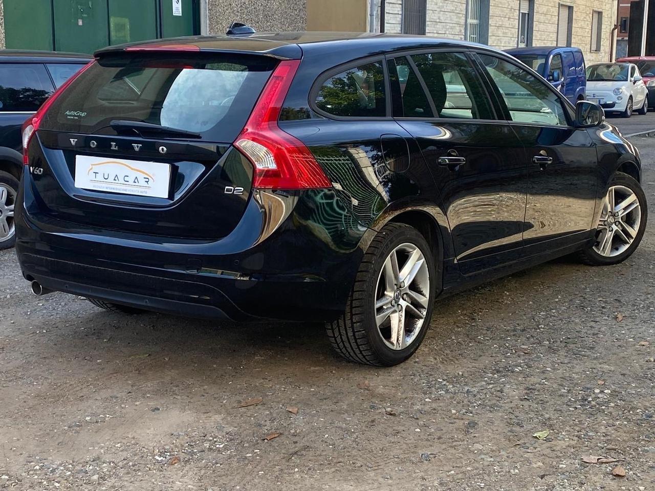 Volvo V60 Kinetic 2.0 D2 #7478