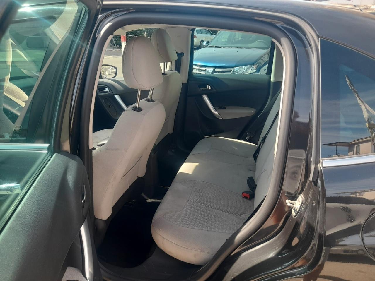 Citroen C3 1.4cc gpl (PRIVATO)- 2010