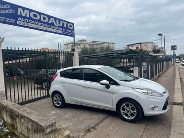 Ford Fiesta 1.4 TDCi 70CV 5 porte Titanium