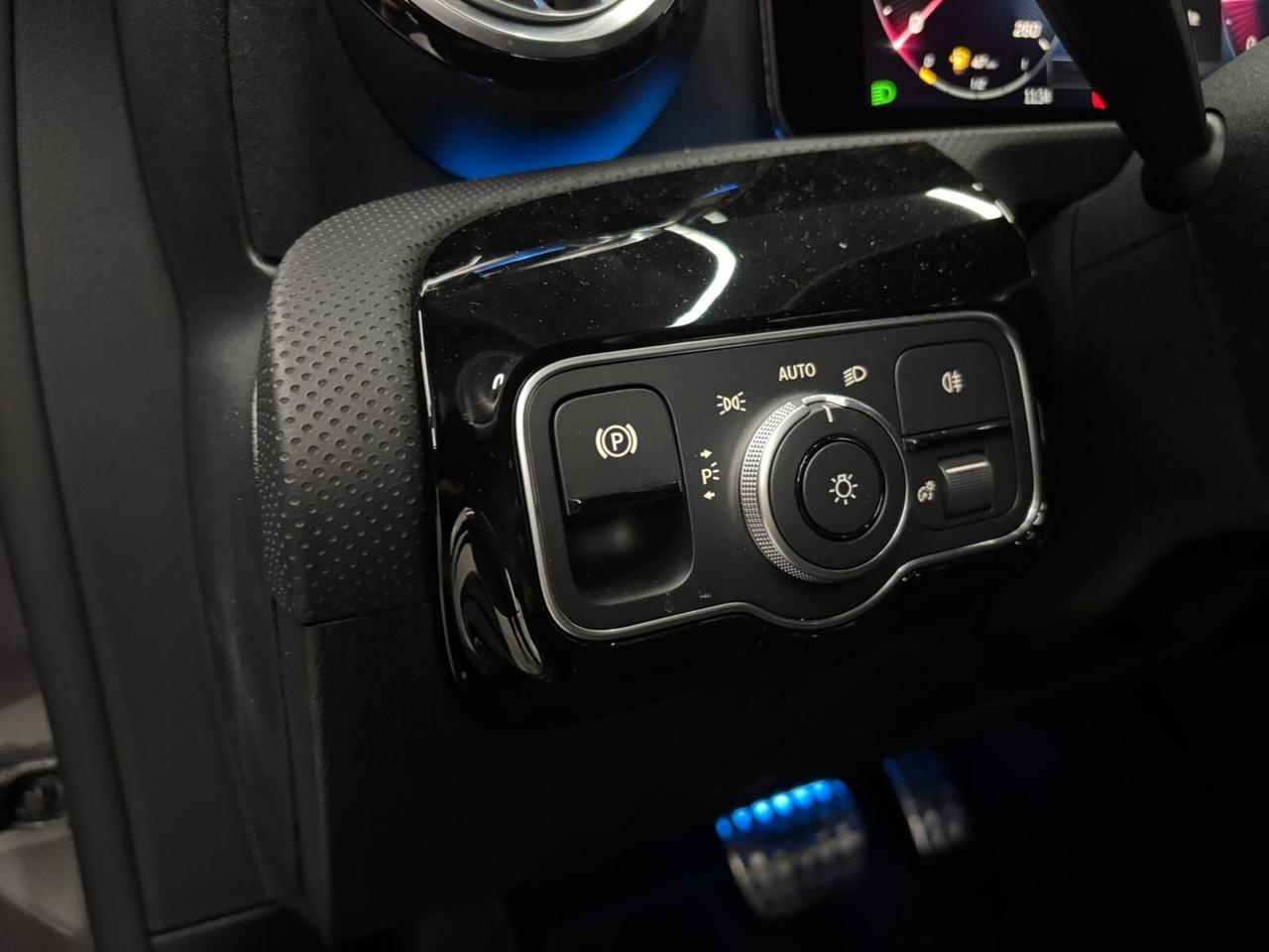 Mercedes-benz A 180 d Automatic AMG Line Premium 2.0 116cv