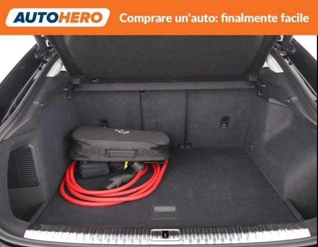 AUDI Q3 35 TFSI S line edition