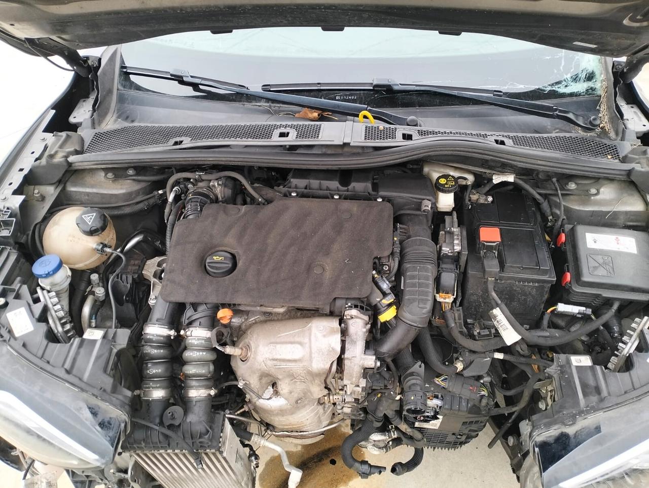 Ds DS3 Crossback BlueHDi auto - SINISTRATA