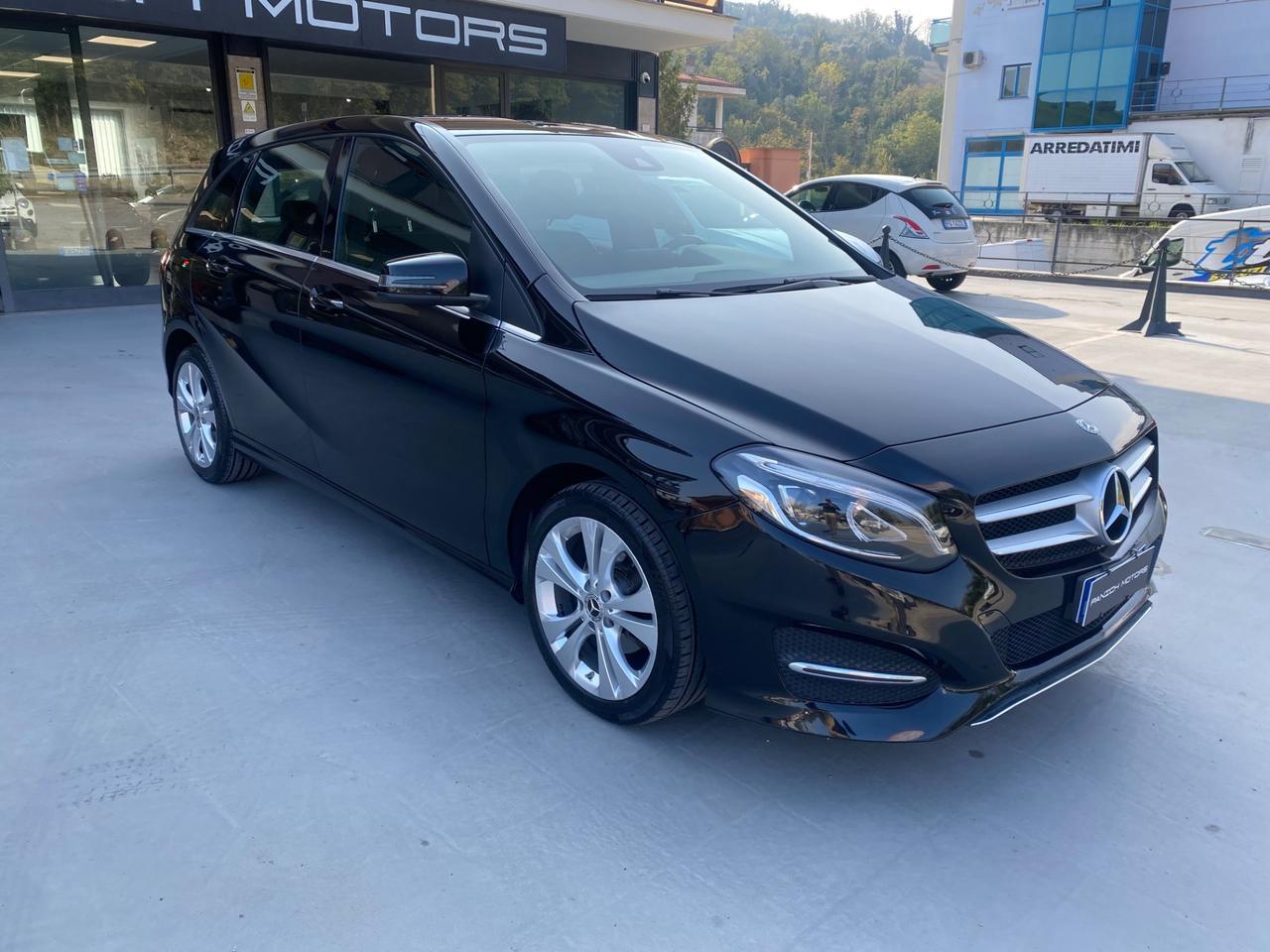 Mercedes-benz B 180 d Automatic Sport