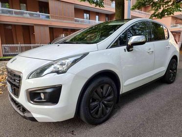 PEUGEOT 3008 HYbrid4