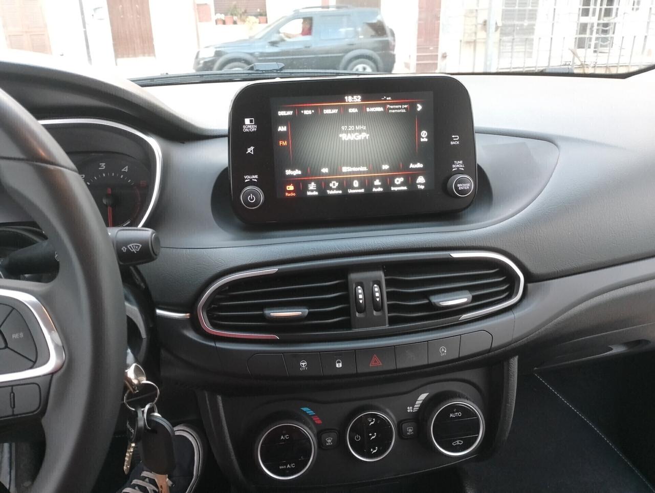 Fiat Tipo 1.3 Mjt S&S 5 porte Sport