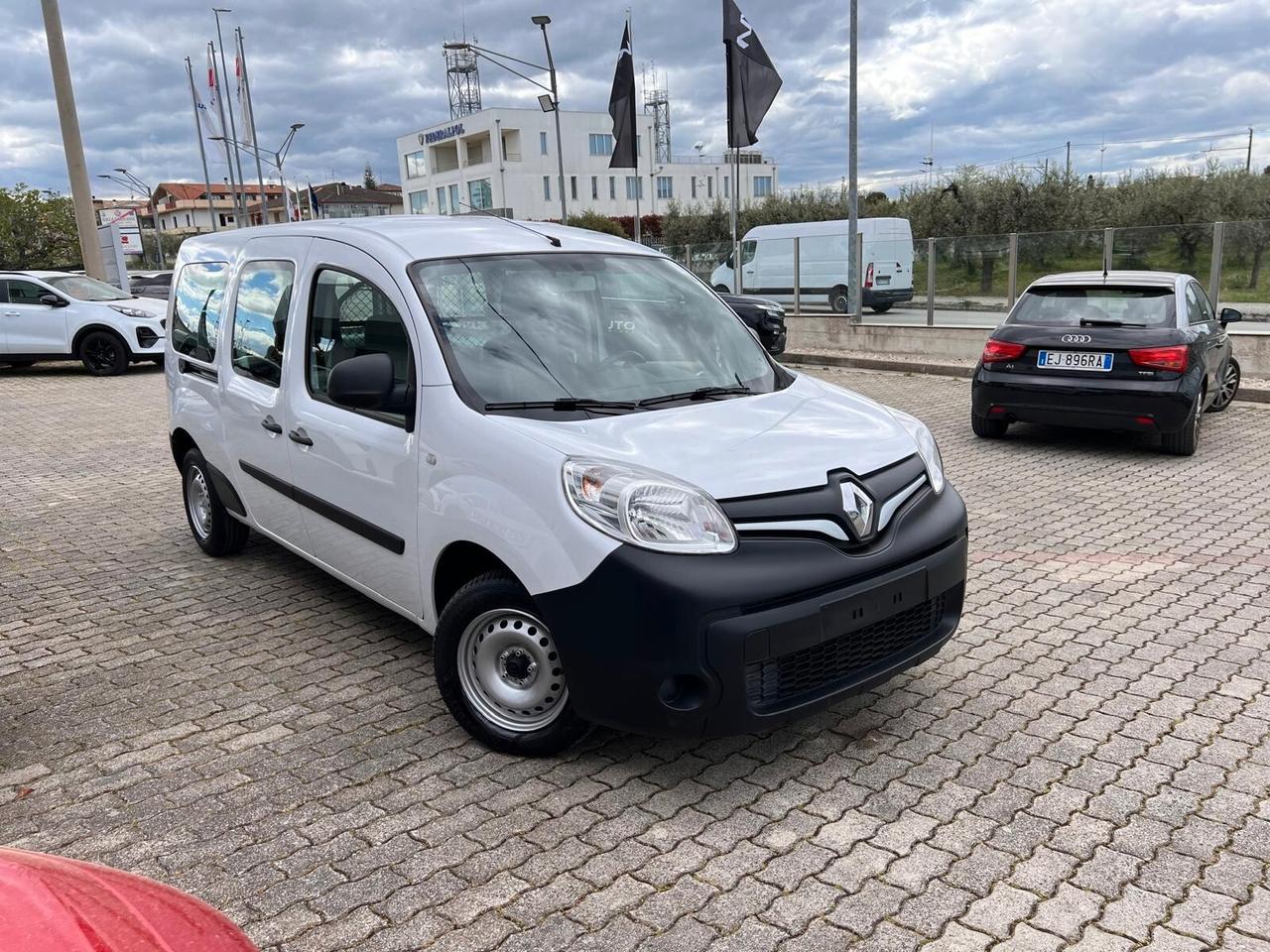 Renault Kangoo Blue dCi 8V 95CV Maxi Vetrato N1