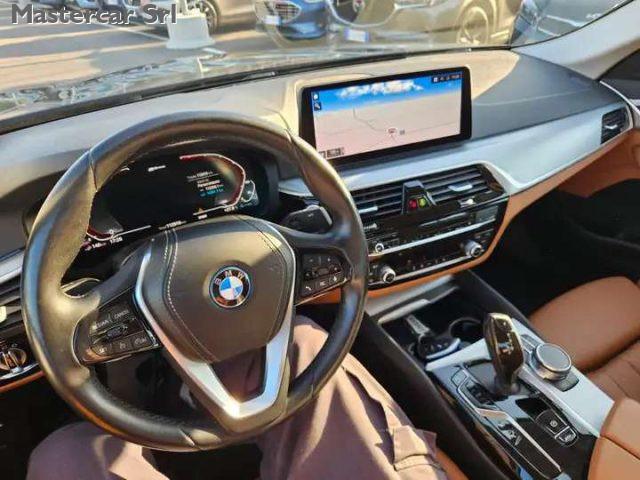 BMW 530 Serie 5 G30 Berlina LCI 530e Business auto - GM283
