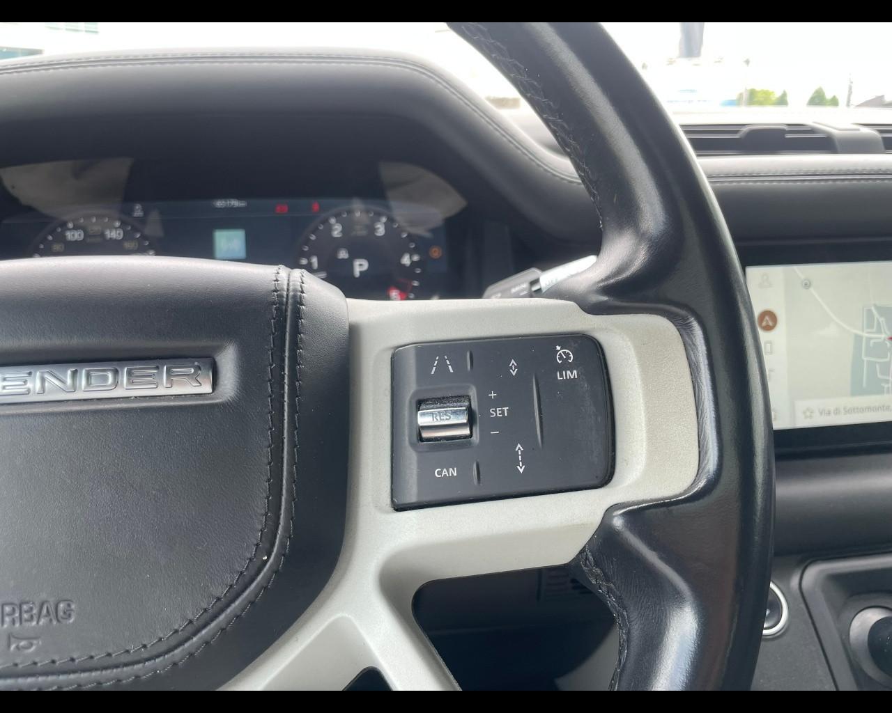 LAND ROVER Defender (2019) - Defender 110 3.0D I6 250 CV AWD Auto X-Dynamic HSE