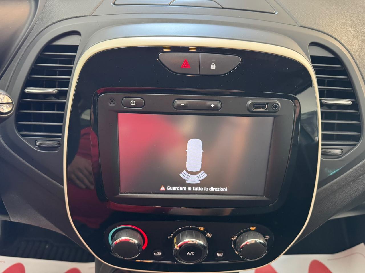 Renault Captur 1.500cc diesel/ 2017/ km 73mila