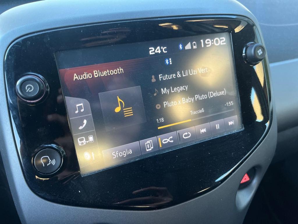 Toyota Aygo 1.0 x-play 5p