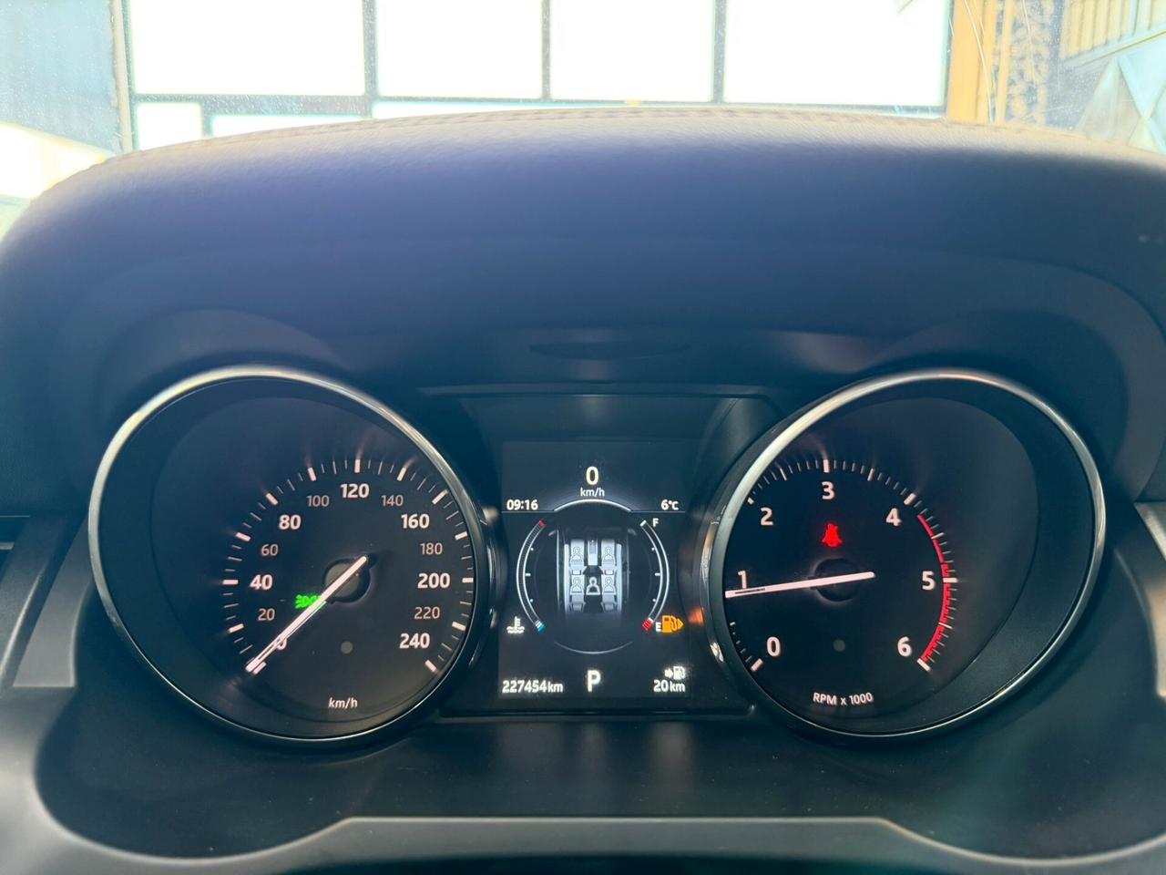 Land Rover Range Evoque 2.0 TD4 150 CV 5p. Business