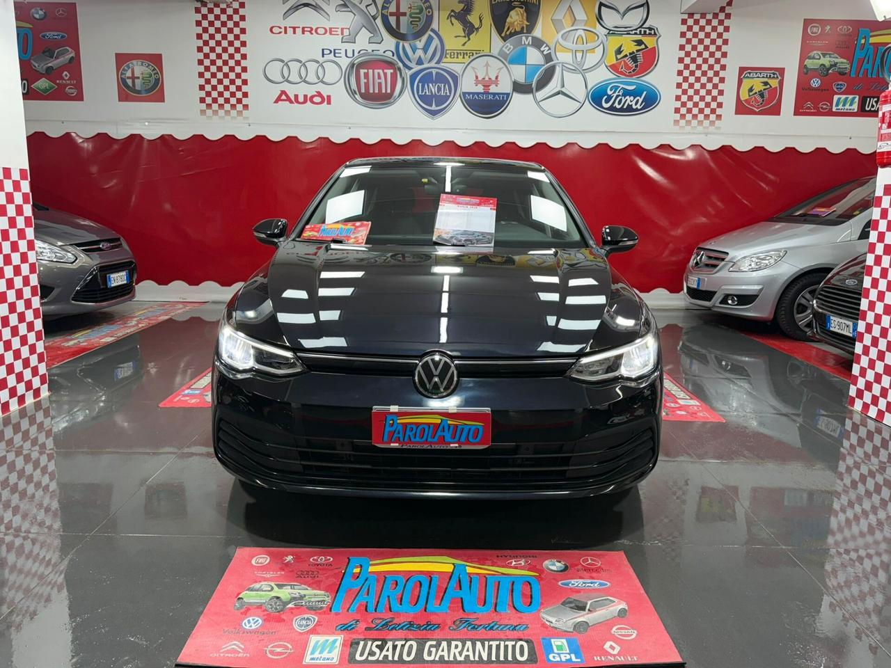 Volkswagen Golf 8 DSG 2.0 150cv BlueMotion - 2020