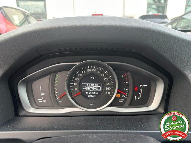 VOLVO V60 D3 Geartronic Momentum Automatica Navi