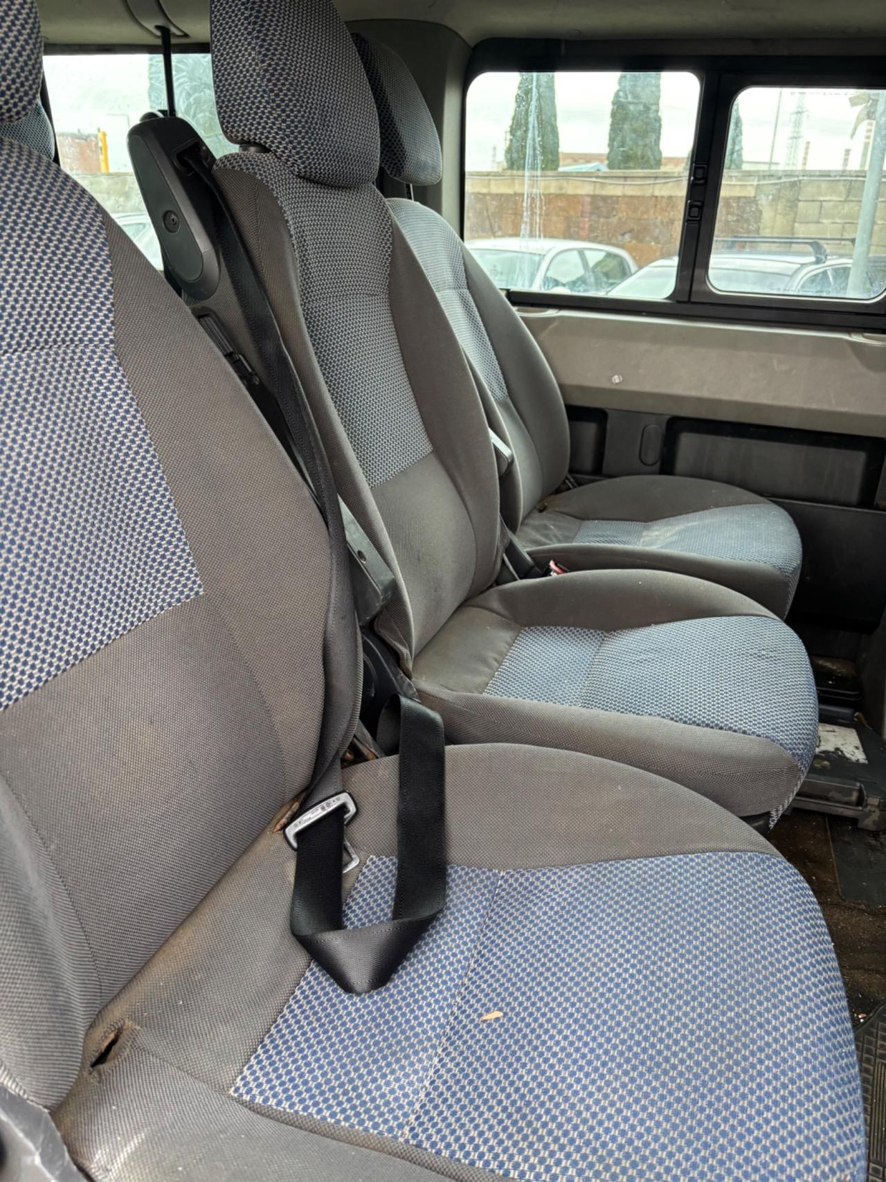 Peugeot Boxer 333 2.2 HDi/120CV PM-TM Furgone Vetrato 9 POSTI