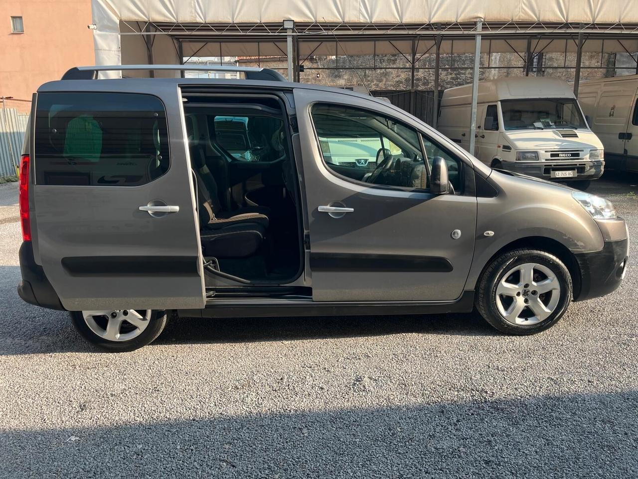 Peugeot Partner Tepee 1.6 HDi 110CV Premium
