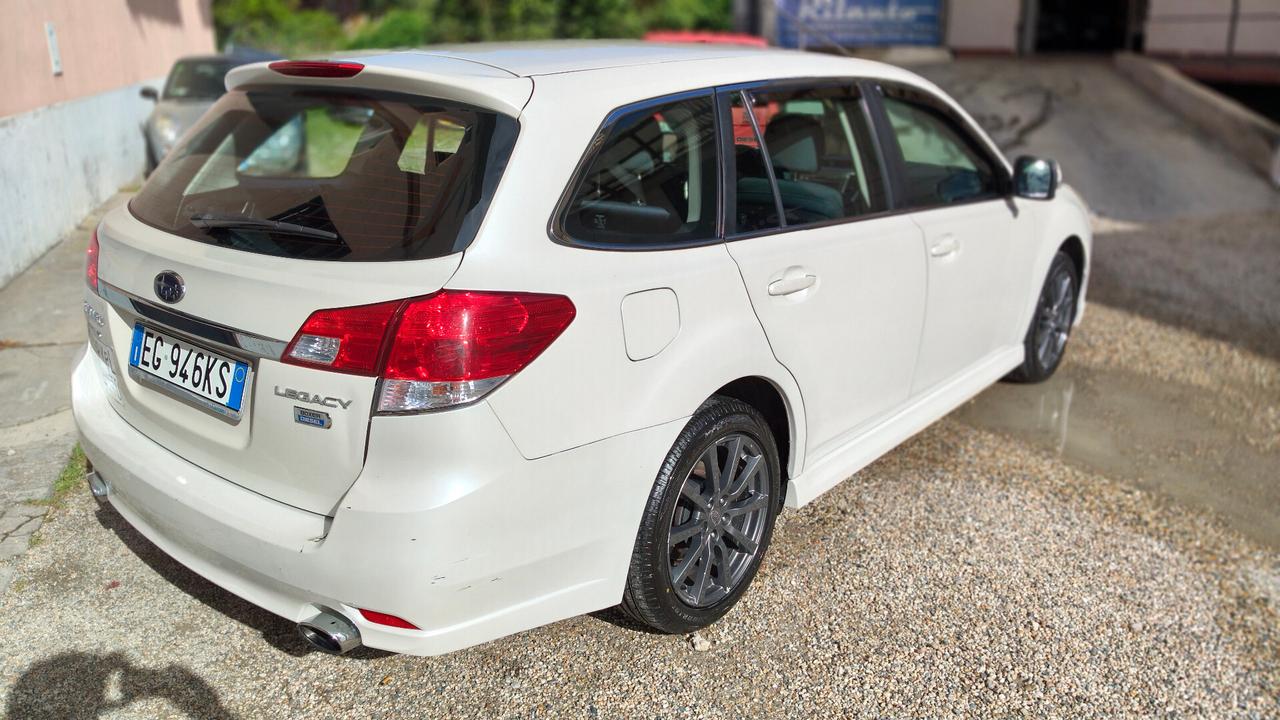Subaru Legacy 2.0D SW Trend
