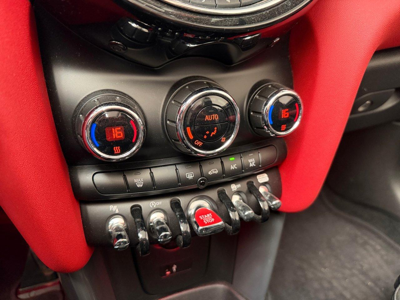 Mini Cabrio Cooper Hype 1.5 Twin Power Turbo DCT