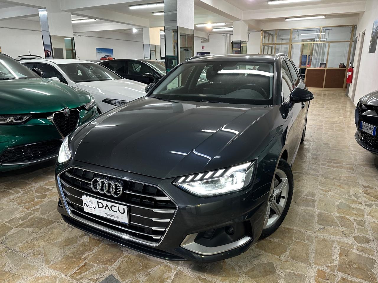 Audi A4 Avant 40 TDI S tronic line edition