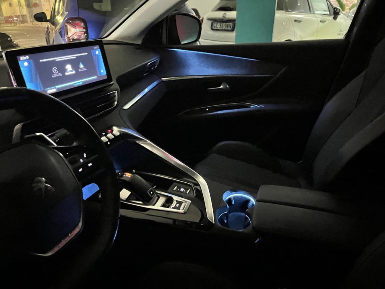PEUGEOT 3008 ALLURE *FULL LED *KM CERTIFICATI *UNICOPROPRIETARIO
