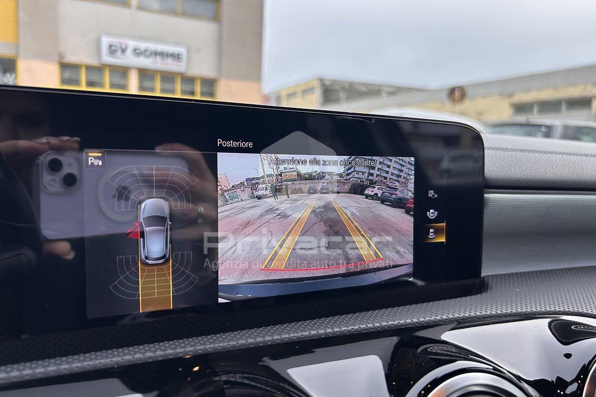 MERCEDES A 180 d Automatic Premium