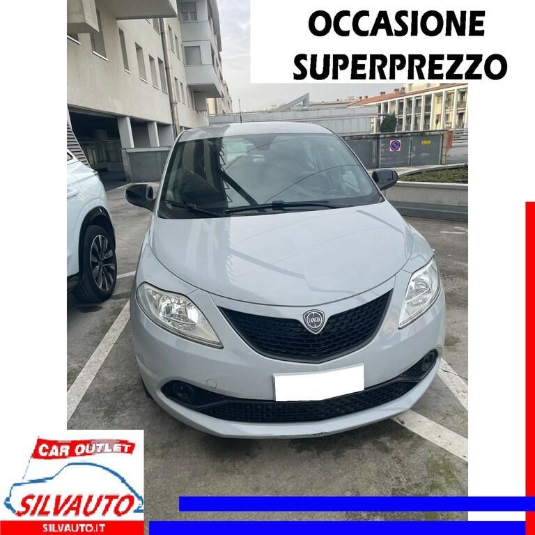 Lancia Ypsilon 5 Porte 1.2 Ecochic Gold