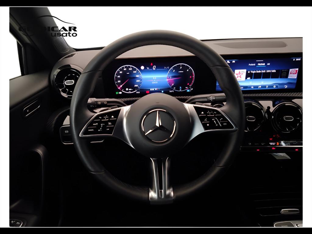 Mercedes-Benz Classe A - W177 2023 - A 180 d Advanced auto