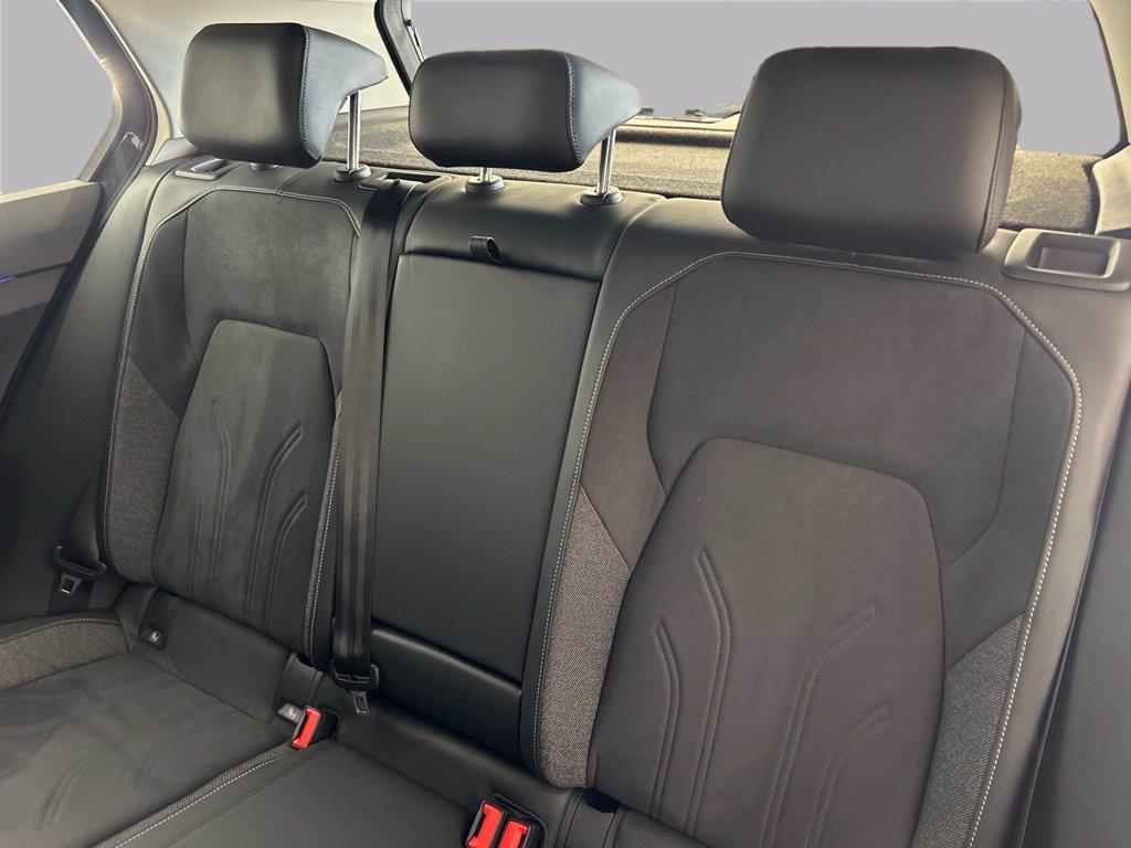 VOLKSWAGEN Golf 2.0 tdi style 150cv dsg del 2025