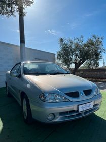 Renault Megane Mégane Cabriolet 1.6 16V cat Si