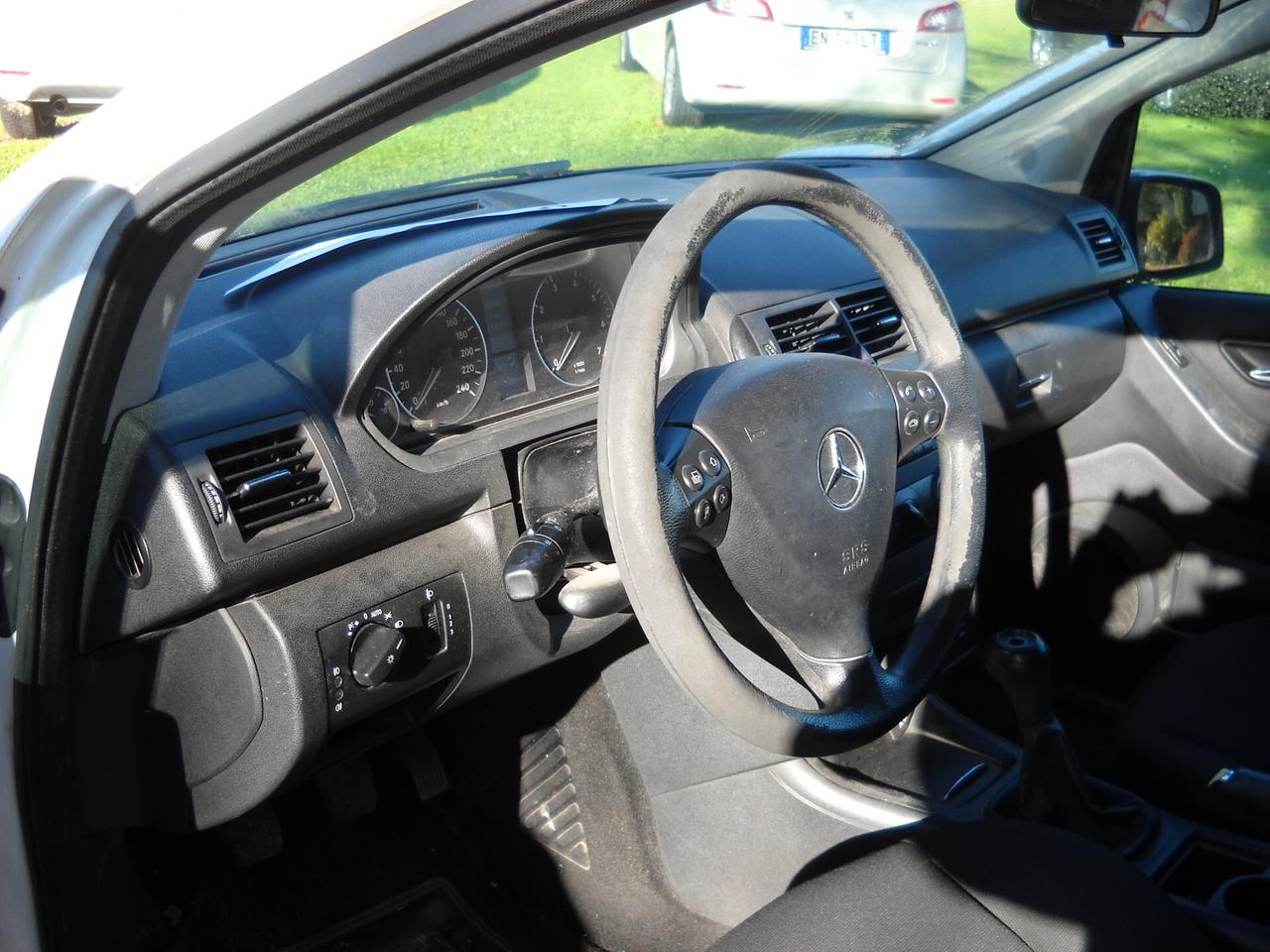 Mercedes-benz A 160 BlueEFFICIENCY