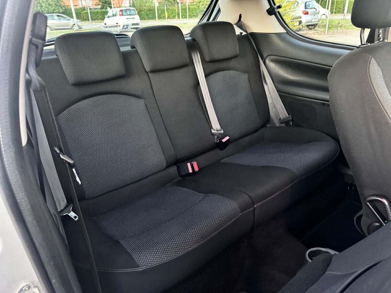 Peugeot 206 Plus 1.1 benzina 60CV 3 porte 90.000km 2009