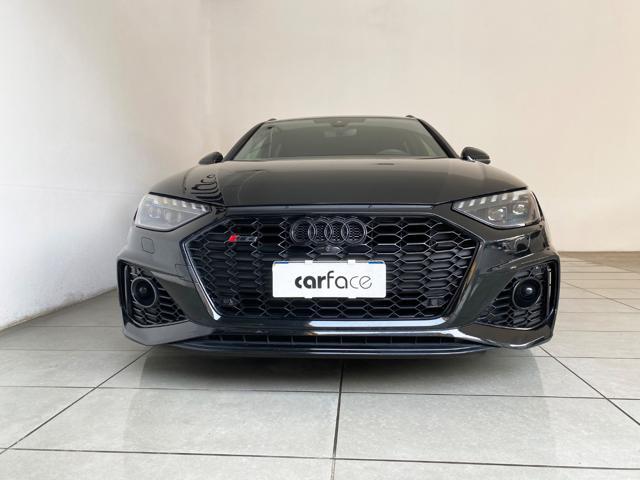 AUDI RS 4 Avant