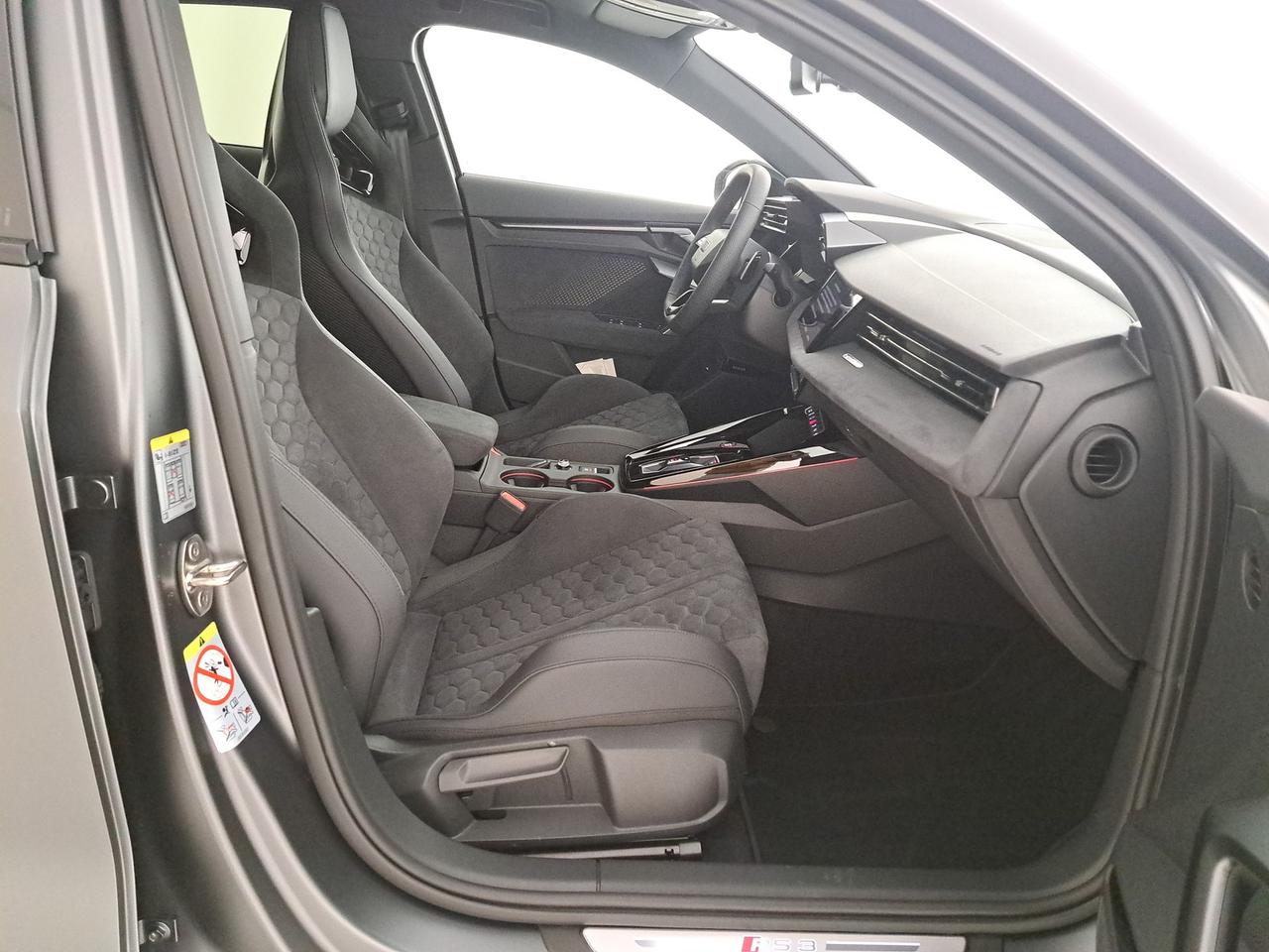 Audi RS3 sportback 2.5 tfsi launch edition daytona quattro s-tronic