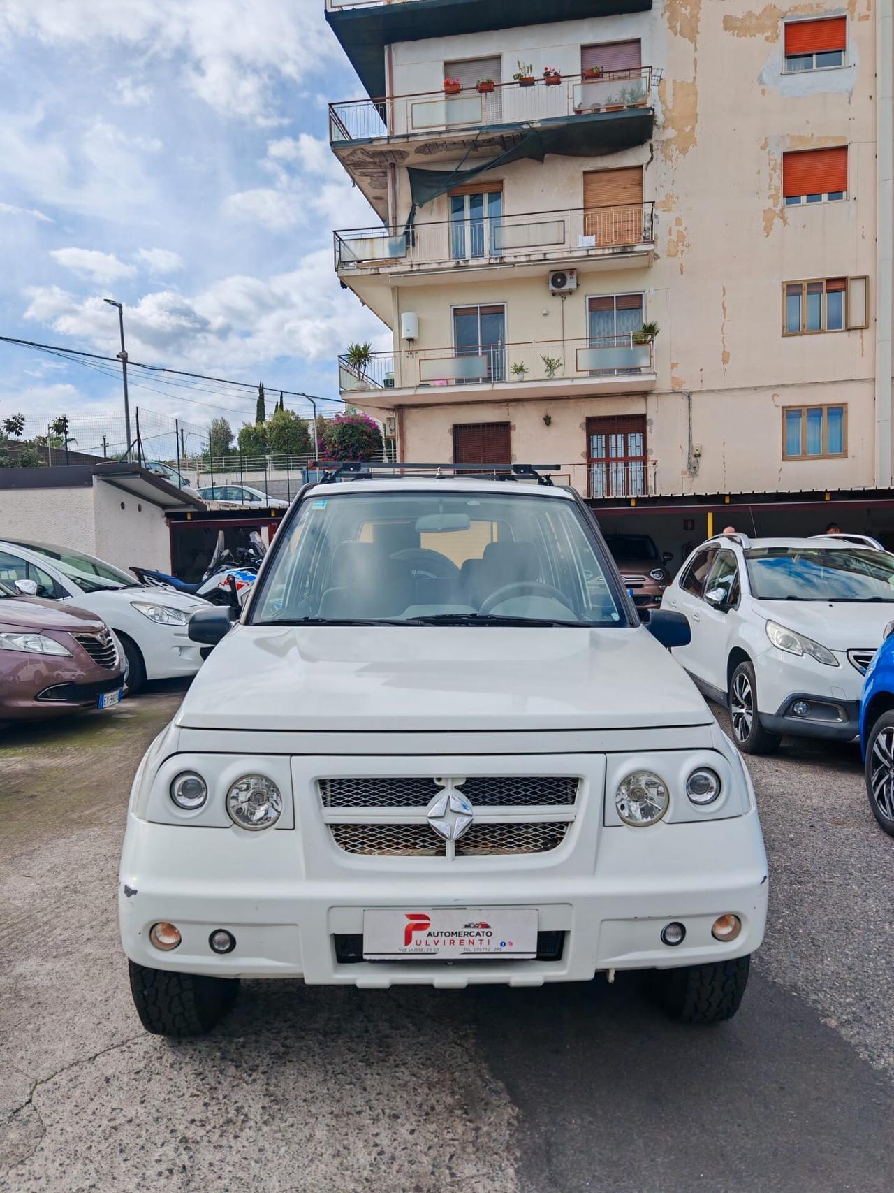 Santana PS 300 350 1.6 HDI Metal Top cat 5p.