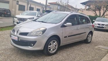 RENAULT Clio 1.2 16V 5 porte Le Iene