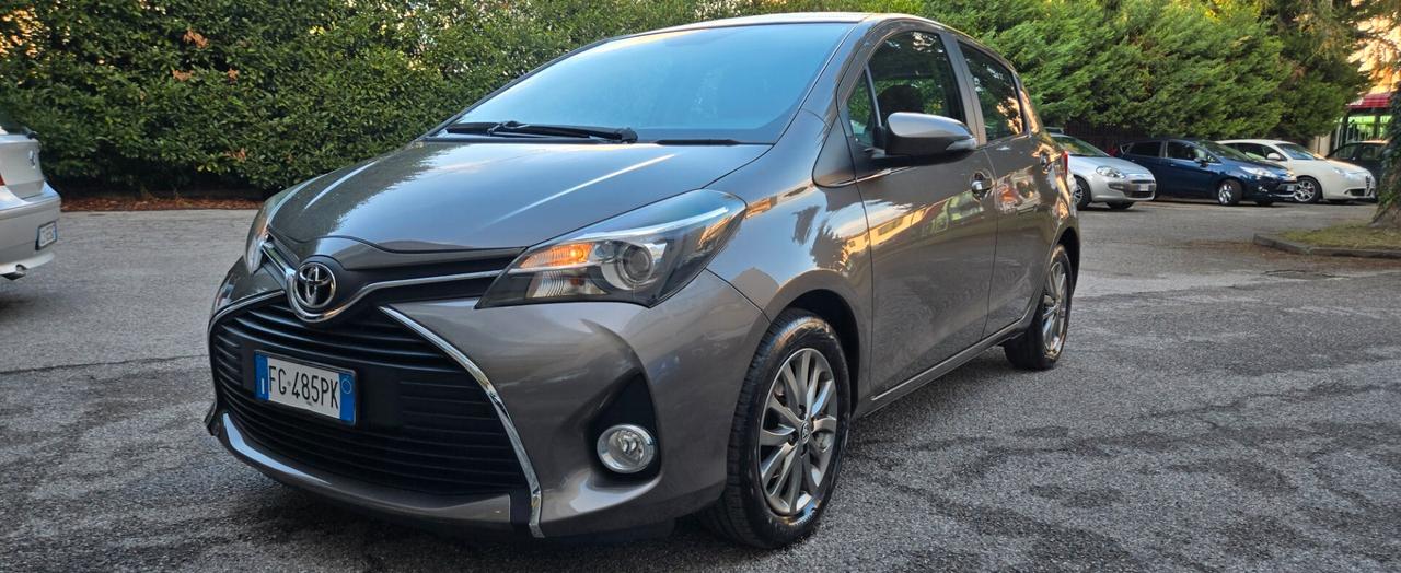 Toyota Yaris 1.0 5 porte Lounge