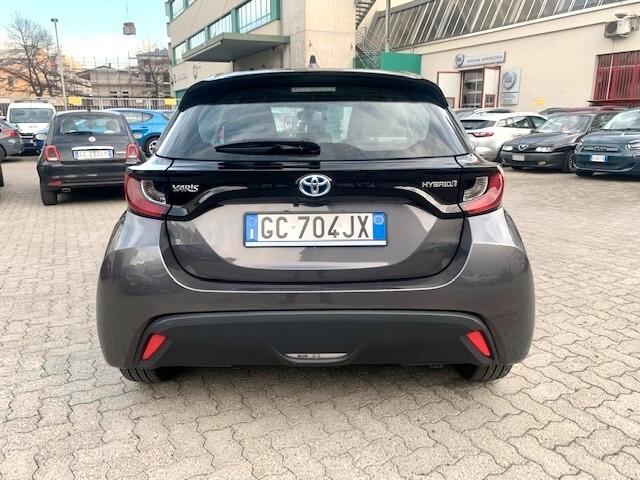 Toyota Yaris 1.5 Hybrid 5 porte Business