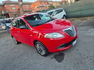 Lancia Ypsilon 1.2 69 CV 5 porte S&S Silver