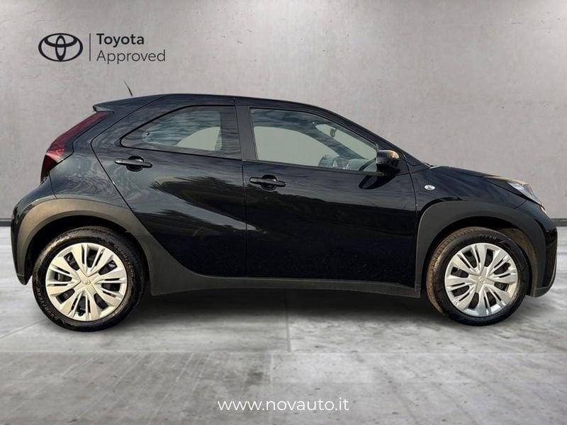 Toyota Aygo X Aygo X 1.0 Active 72cv