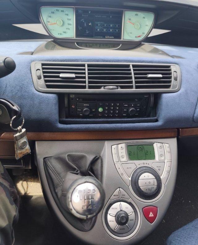 LANCIA Phedra 2.2 JTD
