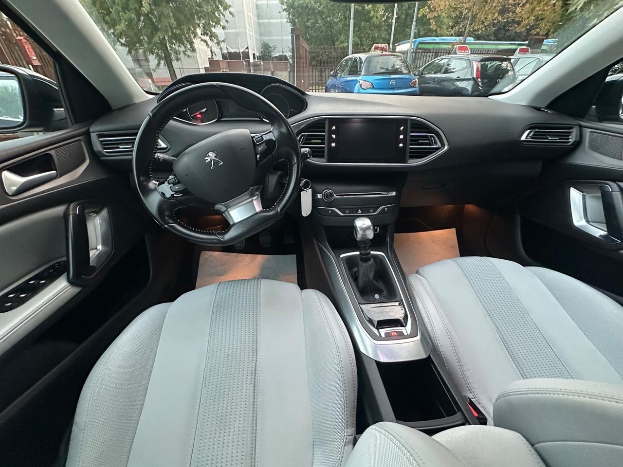 Peugeot 308 PureTech Turbo 130 S&S SW GT Line