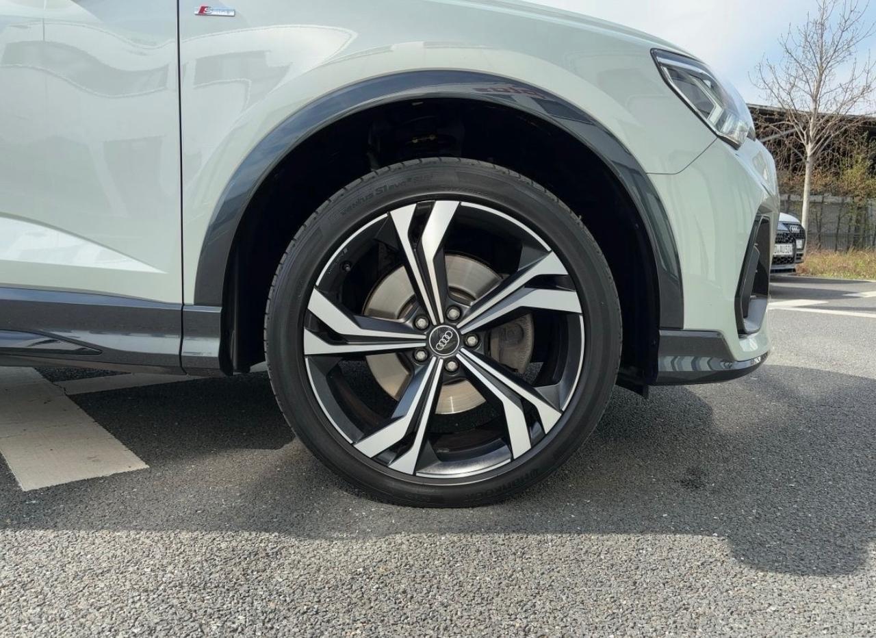 Audi Q3 SPB 40 TDI S tronic quattro edition Tetto Pelle Fari Matrix