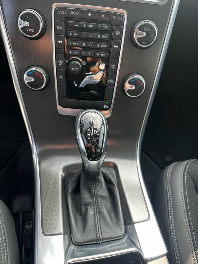 VOLVO XC60 D3 Geartronic Kinetic