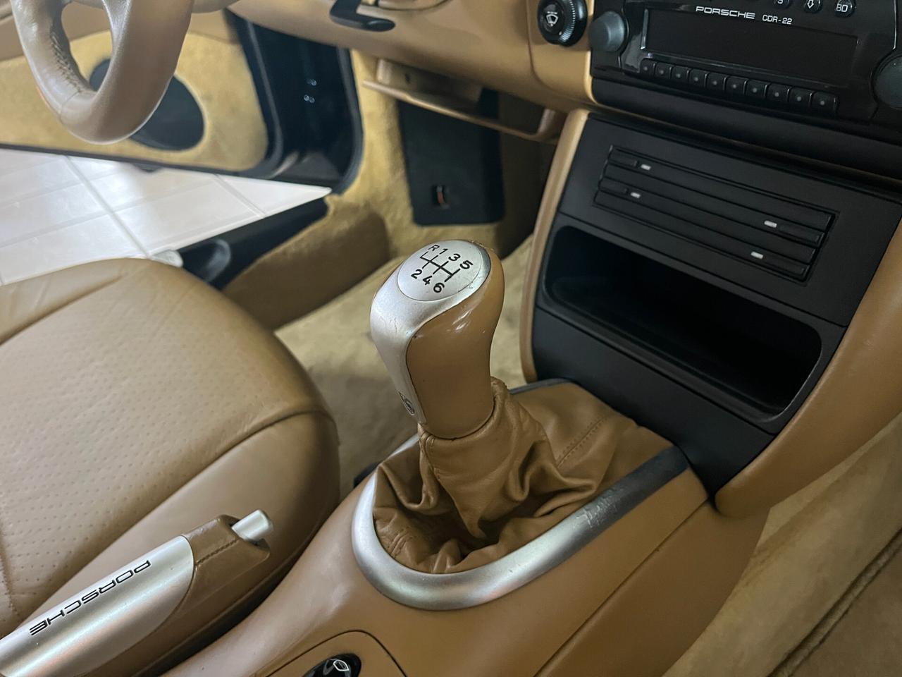 Porsche 911 996 Carrera 3.4 300CV 6M - 2000